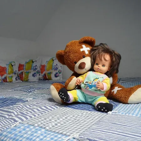 Frieslands アパート